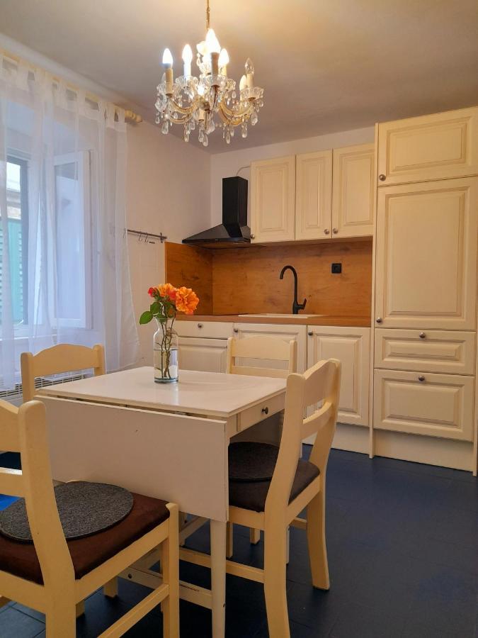 Two Bells Apartment Sibenik Ngoại thất bức ảnh