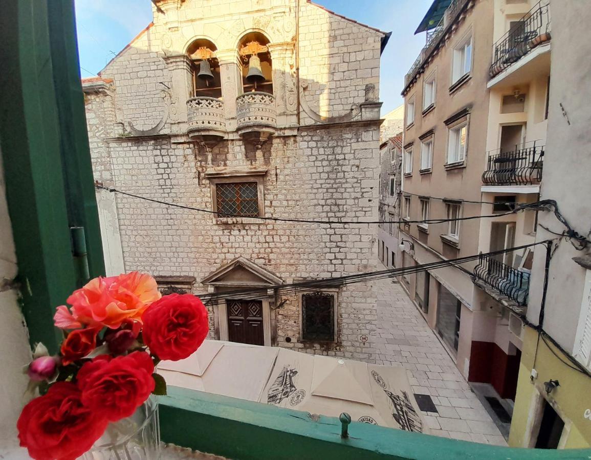 Two Bells Apartment Sibenik Ngoại thất bức ảnh