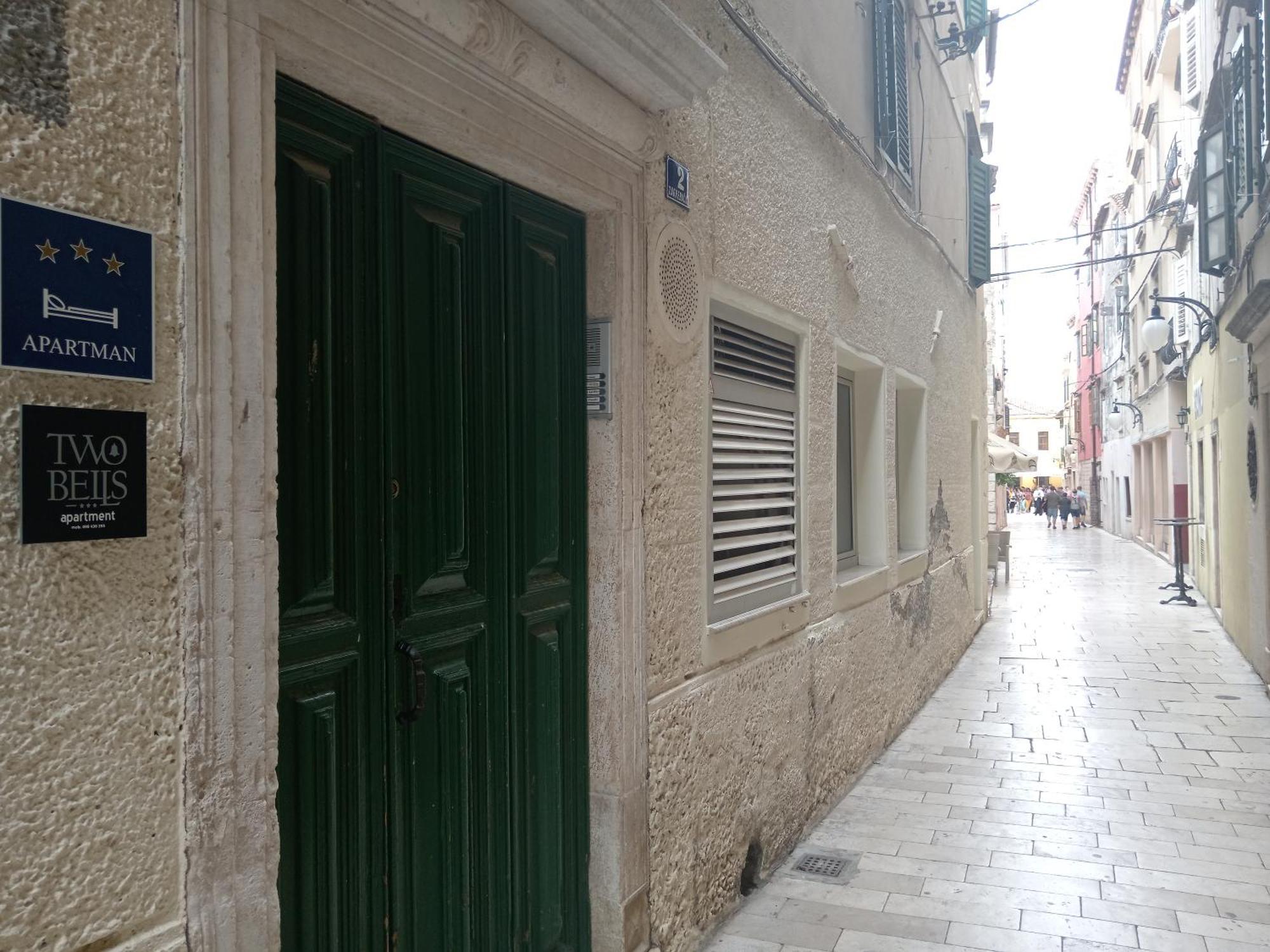 Two Bells Apartment Sibenik Phòng bức ảnh